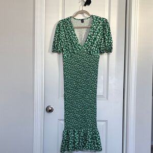 Elegant Green Floral Midi Dress